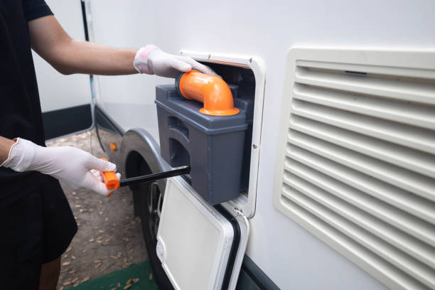 Porta potty delivery and setup in Lavallette, NJ